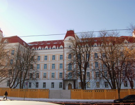 Building for Sale at the center of Kiev. Kiev