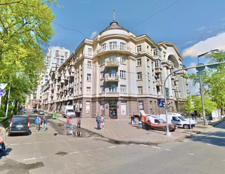 Квартира в 2-х уровнях центр Киева вид на Марринский парк. Киев