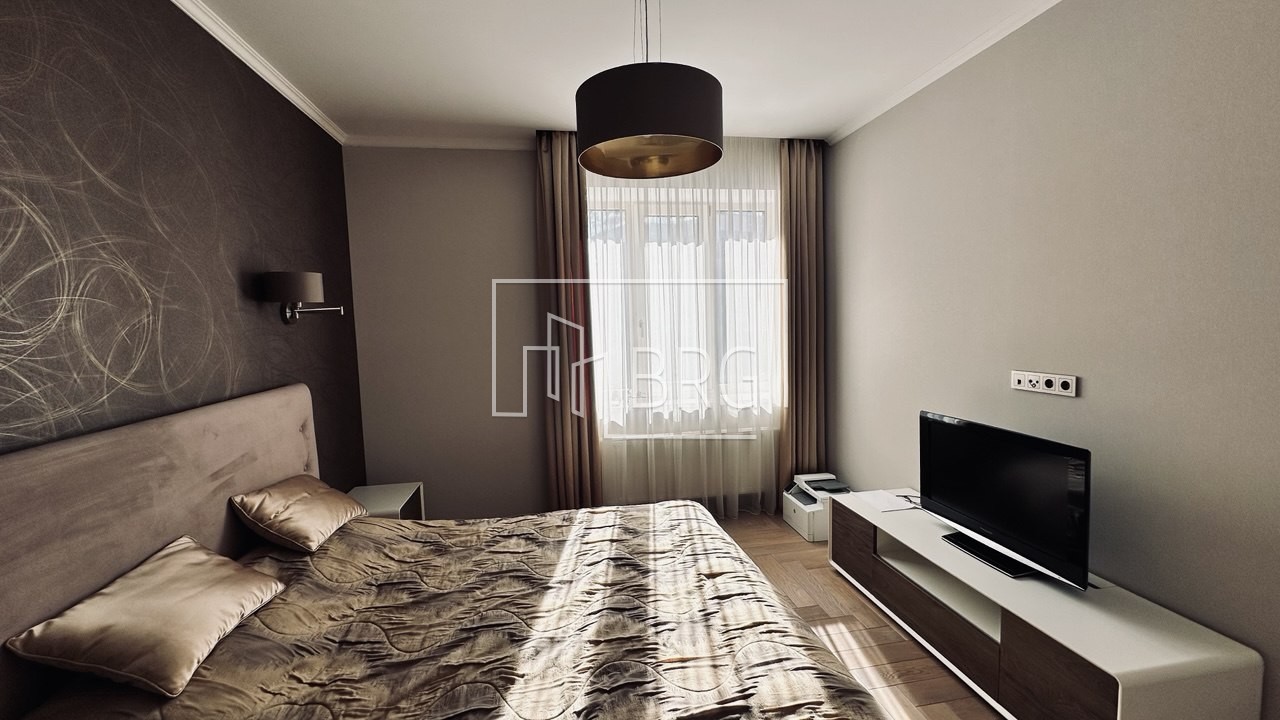 Продажа современного дома 460м Романков. Київська обл