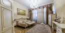 5-room apartment in the center of Kiev on Zhilyanskaya. Kiev