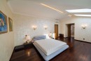 House KG Dniprov Hvylya 815m with access to the Dnieper. Kiev region