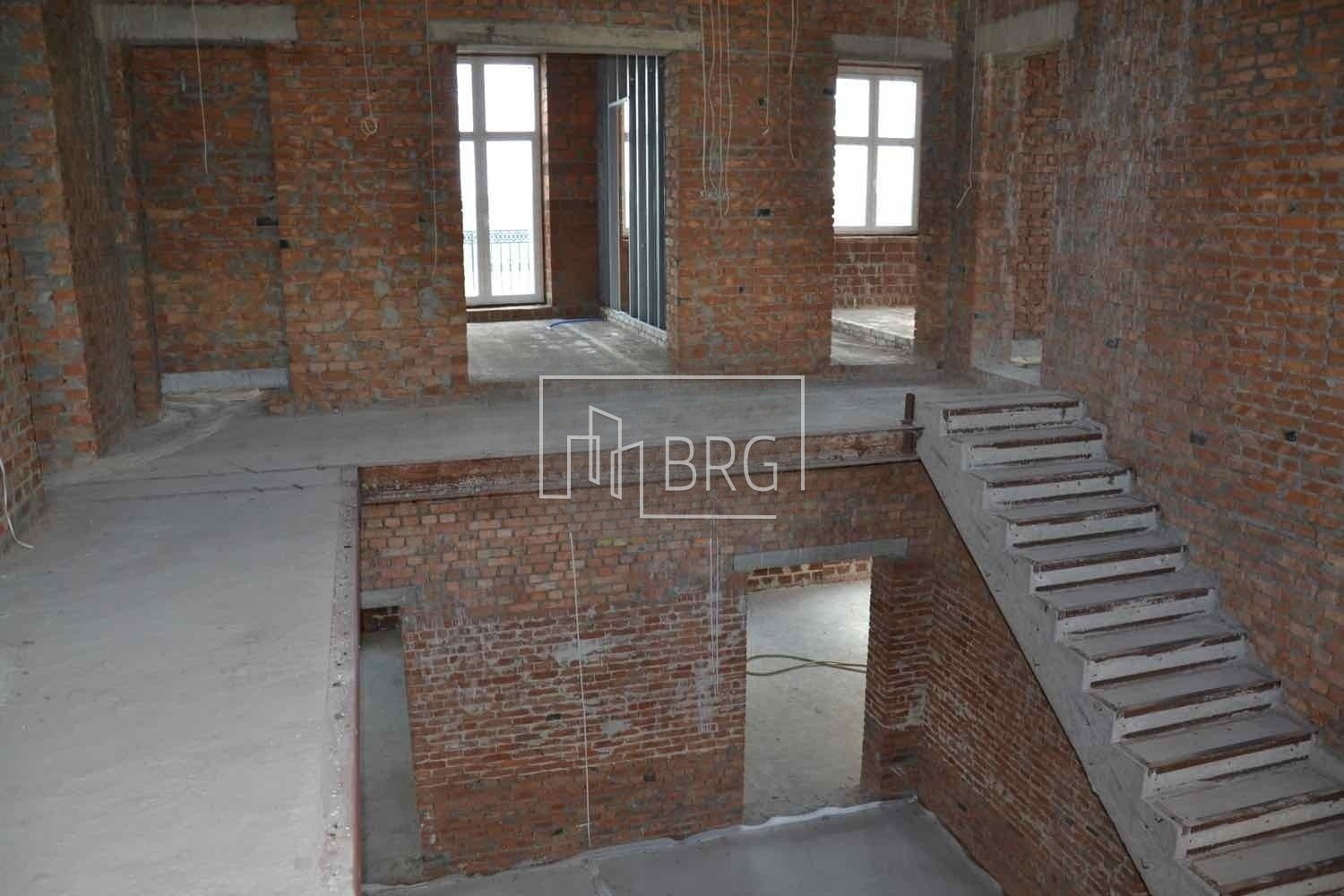 Дом 480м с.Большие Дмитровичи Обуховский р-н. Киевская обл