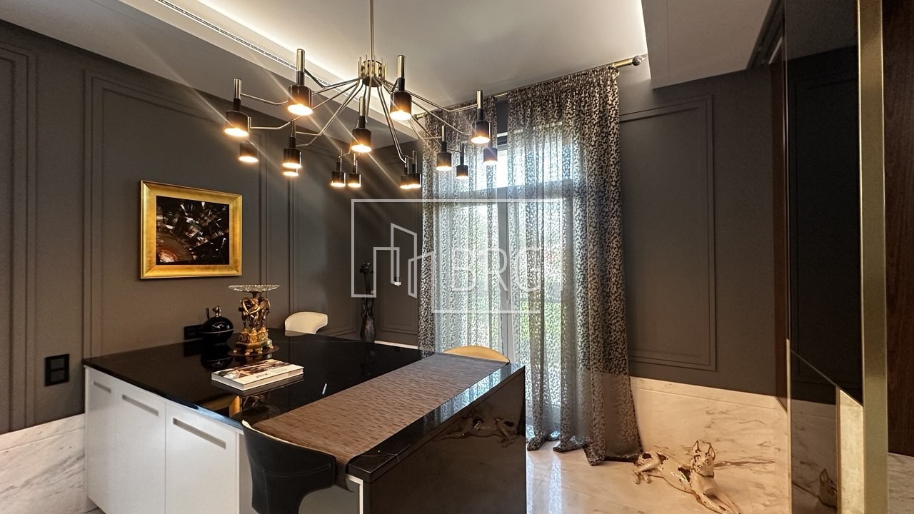Апартаменты 324м с террасой ЖК Renaissance Residence Печерск. Київ
