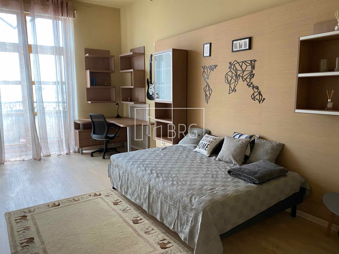 Аренда квартиры 4 комнаты с видом на город Печерск центр. Киев