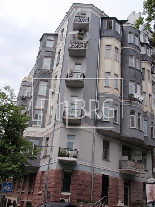 4-комнатнатная квартира. Киев