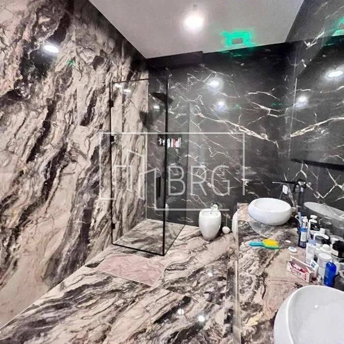 Новый дом с бассейном 360м КГ Монтана вилладж Козин. Киевская обл