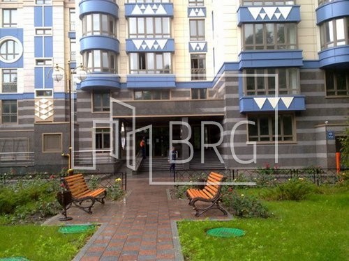 Two-level apartment, Pechersk district. Kiev