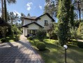 Современный дом 325м с красивым природным ландшафтом коттеджный городок Мархалевка. Київська обл
