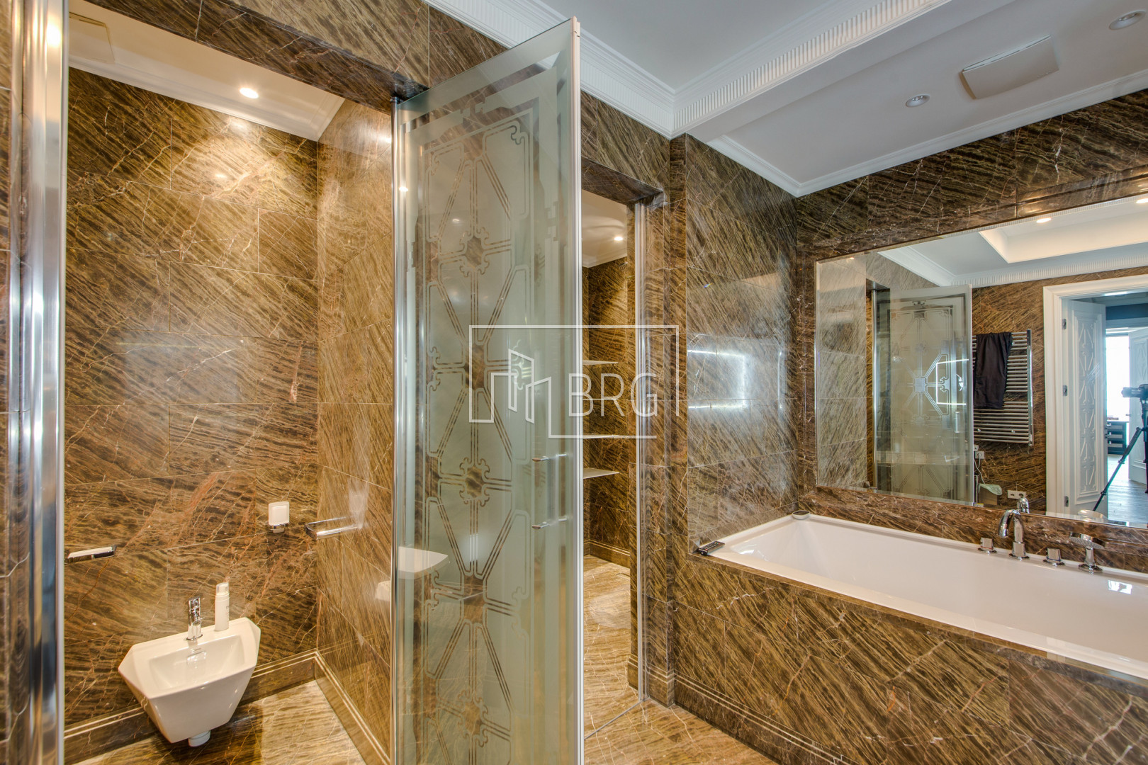 Апартаменты 368м с видом на Днепр ЖК Даймонд хилл. Київ