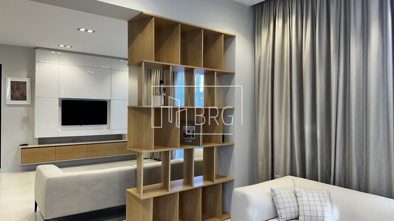 Дом 570м с выходом на Козинку Плюты. Київська обл