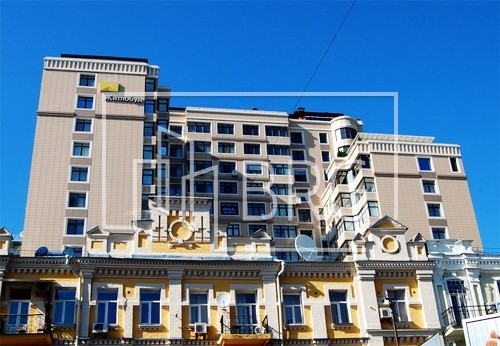 Квартира многокомнатная 179м с видом на Крещатик Печерск. Київ