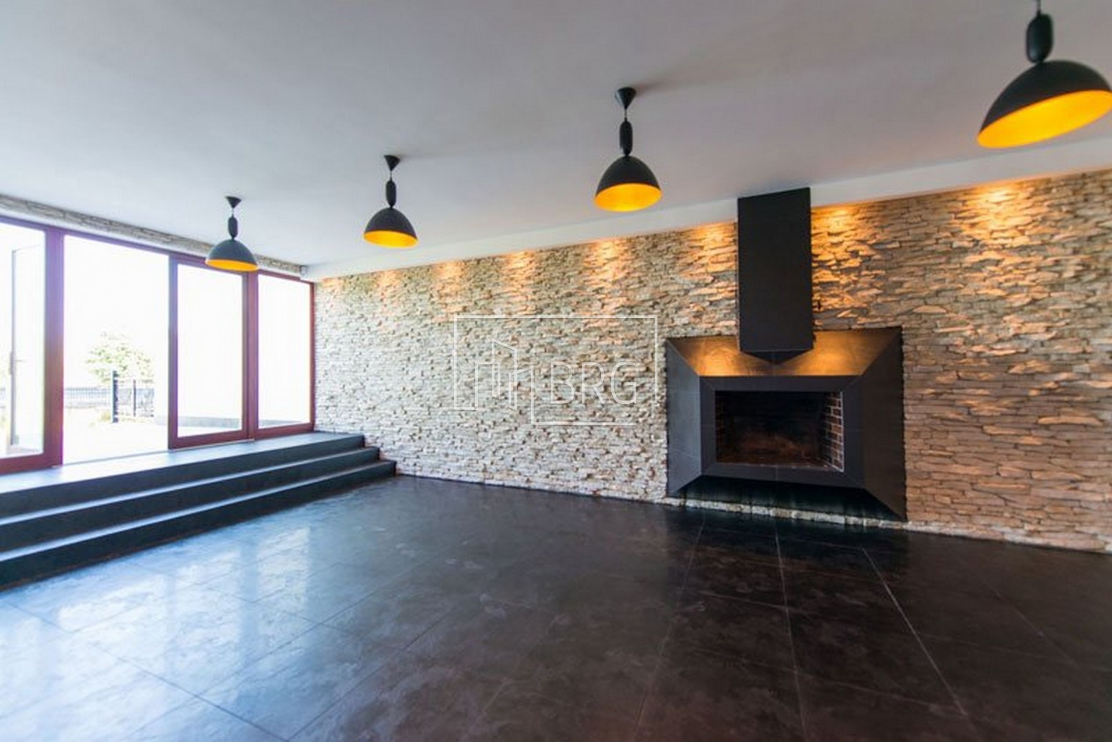 House KG Dniprov Hvylya 815m with access to the Dnieper. Kiev region