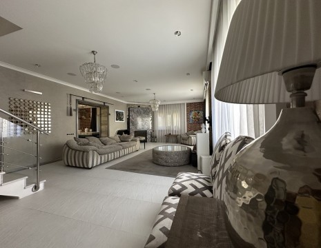 House 450m in Rudyki. Kiev region